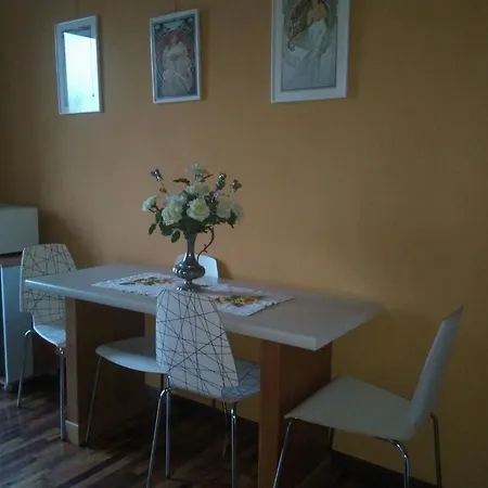 Pepper House *